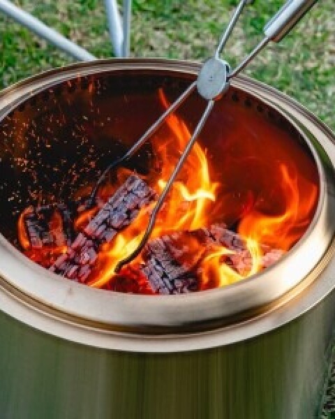 How to Maintain a Smokeless Fire Pit