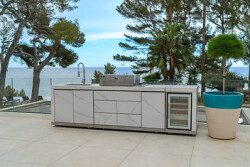 Rockbeam Icelandic white Hi-Top Kitchen