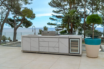 Rockbeam Icelandic white Hi-Top Kitchen